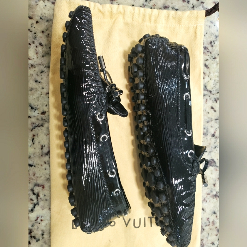 Louis Vuitton  Black Womens Epi-leather drivers size 37.5 - Picture 3 of 11